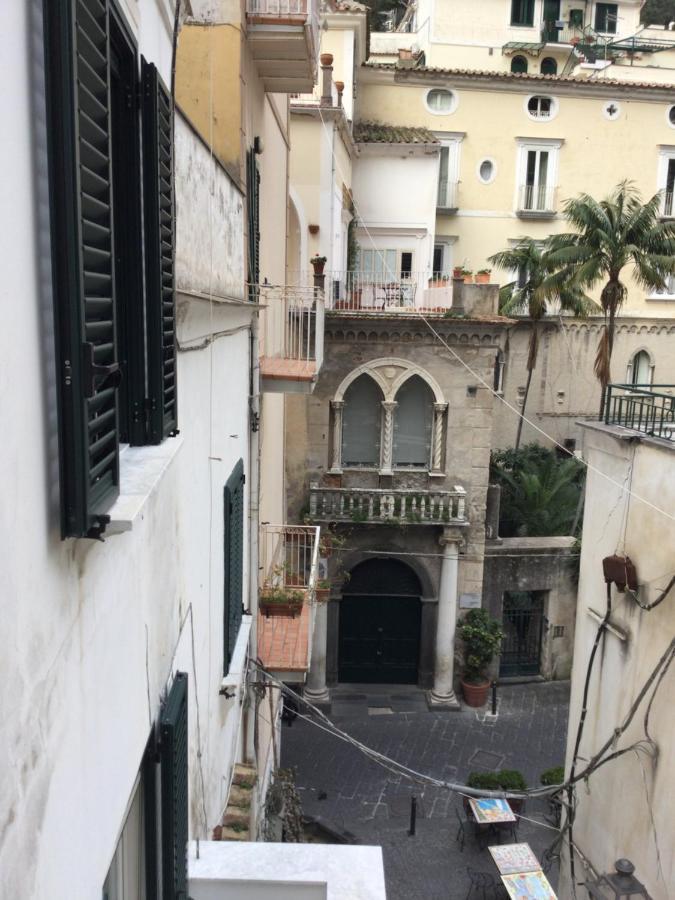 L'Ancora Di Amalfi Apartment Bagian luar foto
