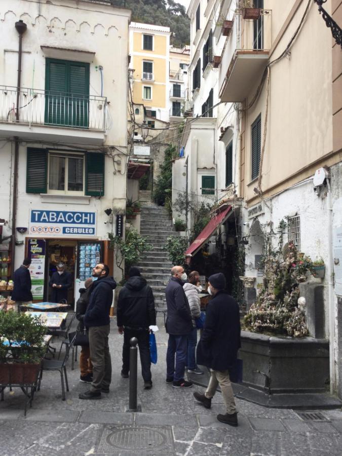 L'Ancora Di Amalfi Apartment Bagian luar foto