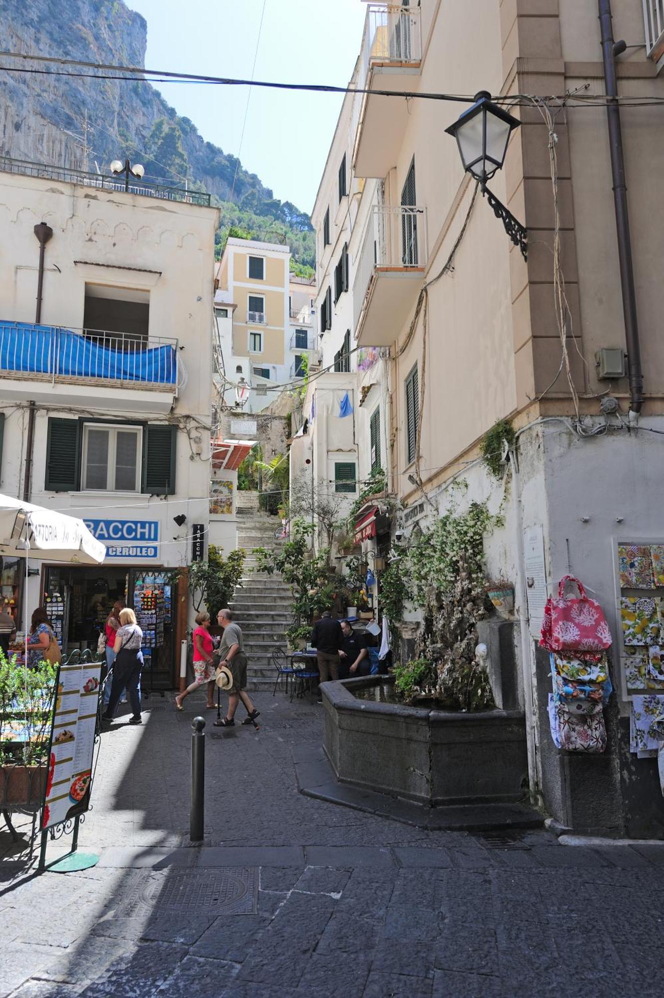 L'Ancora Di Amalfi Apartment Bagian luar foto